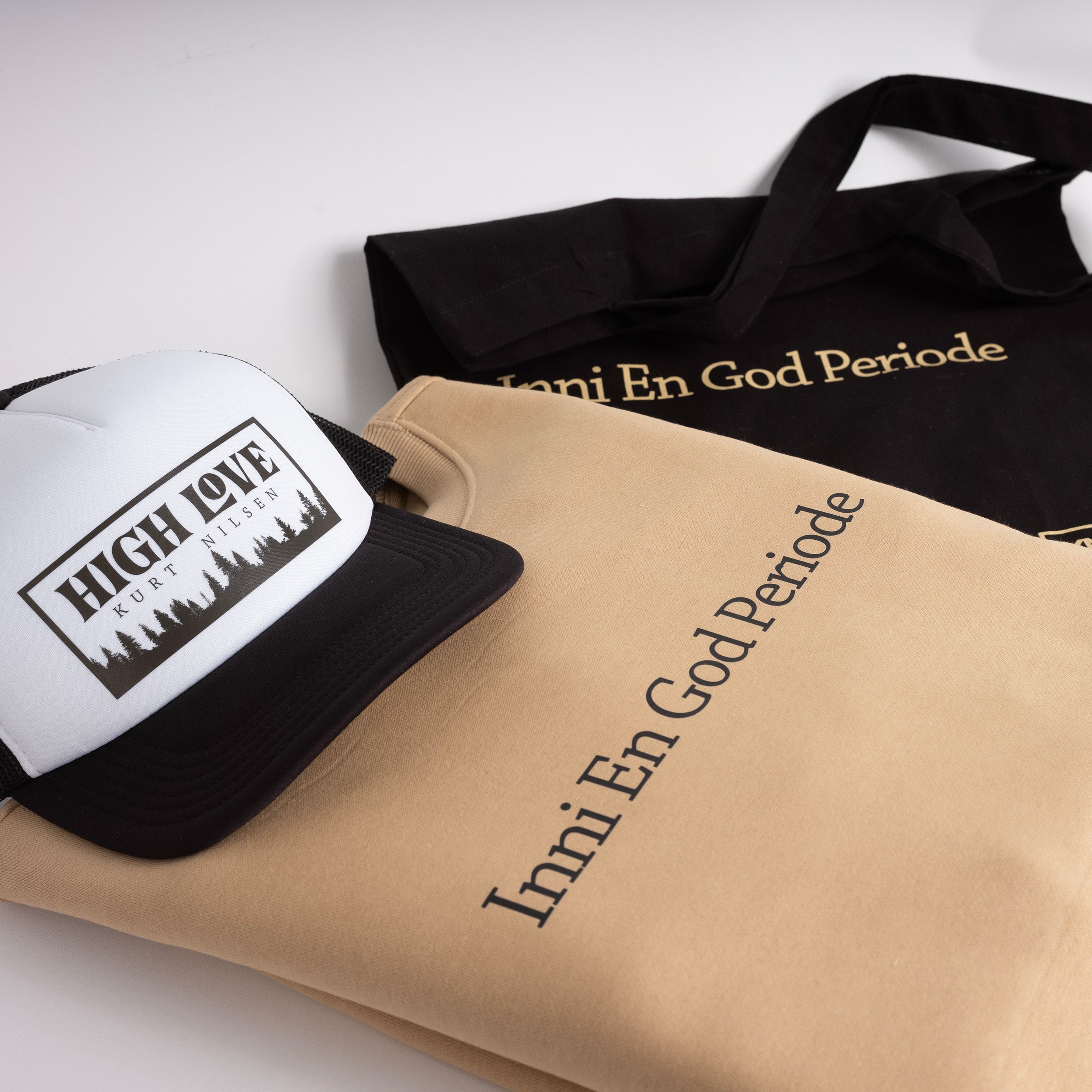 INNI EN GOD PERIODE - Genser